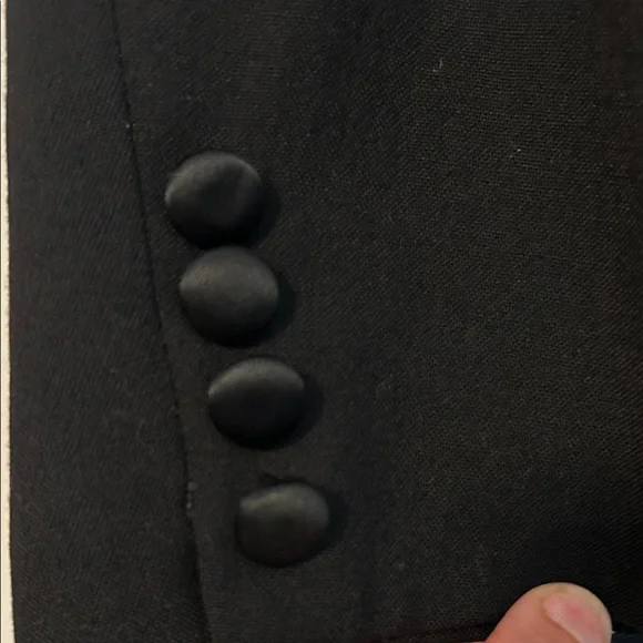 Classic Black Men's Tuxedo Jacket - Picture 4 of 9